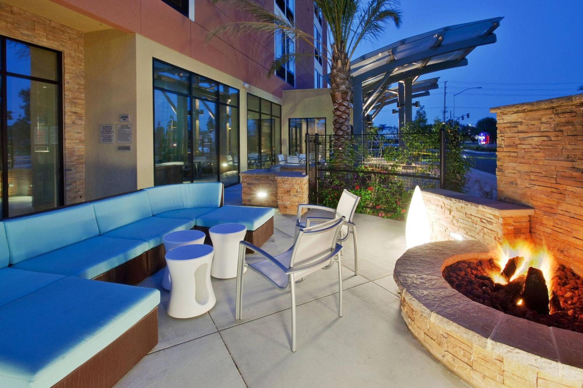 Springhill Suites Irvine John Wayne Airport / Orange County מראה חיצוני תמונה